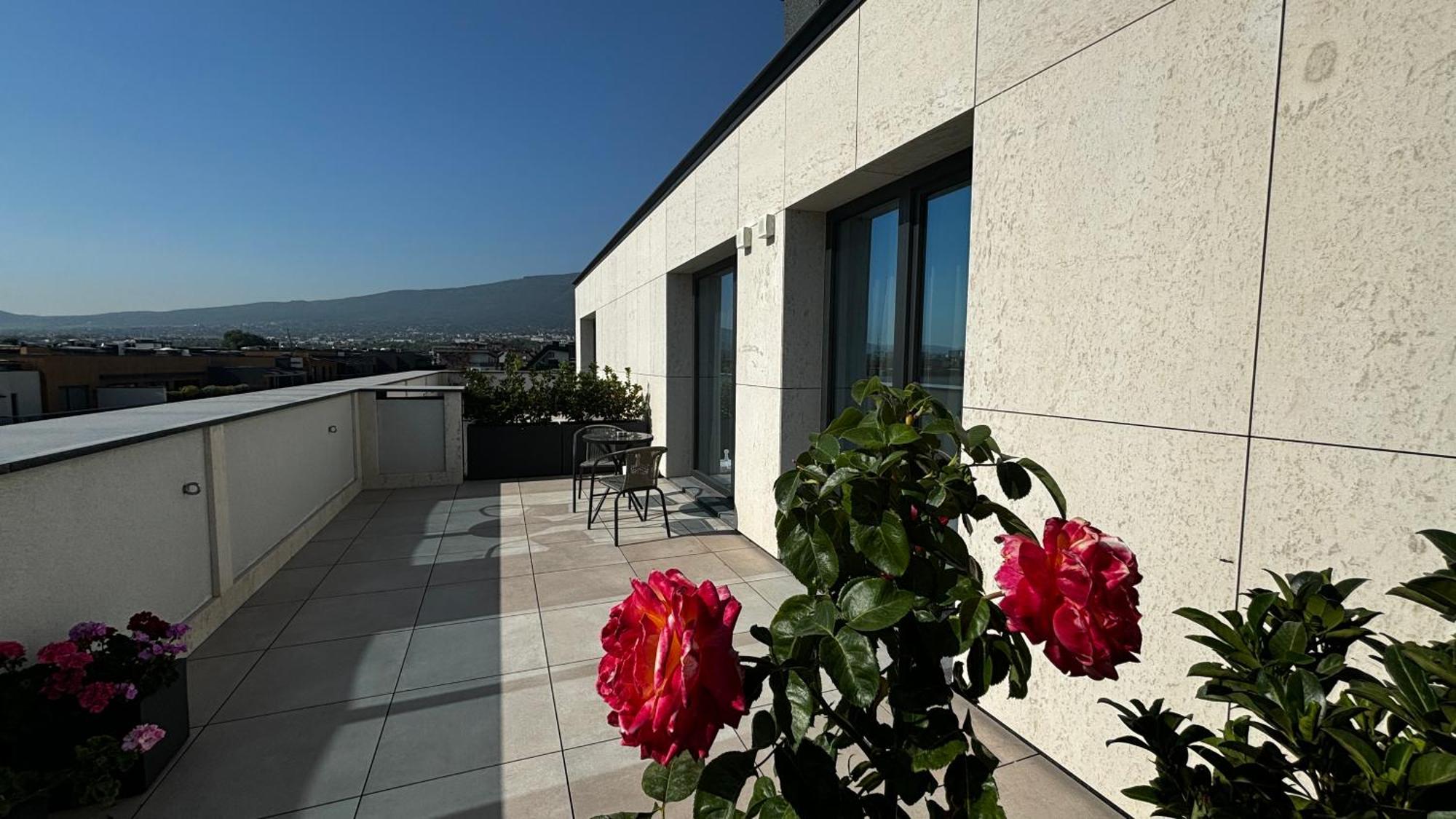 Blue Star Luxury Hotel Sofía Exterior foto